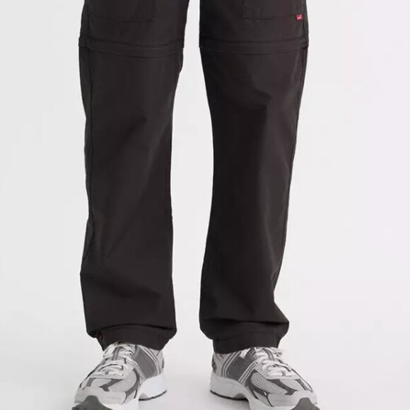 BNWT Levi's Black Utility Pants - Picture 2 of 8